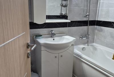Apartament cu 3 camere decomandat, mobilat în Casa de Cultură - 5