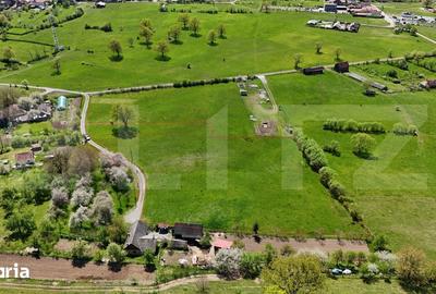 Teren de 7100 mp, în Central - 4