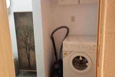 Apartament cu 2 camere decomandat în Piața Centrală - 2