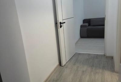 Închiriez Apartament 2 camere cu centrală termică în zona Brotăcei,Tom - 1