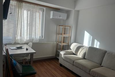 Apartament cu 2 camere decomandat în 9 Mai - 1