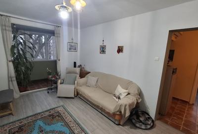 Apartament cu 4 camere decomandat în Titan - 4