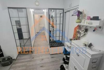 Apartament cu 3 camere decomandat în Rahova - 4