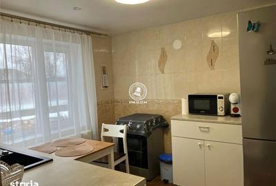 Casă cu 4 camere cu Teren 1263 Mp în Țigănași - 1
