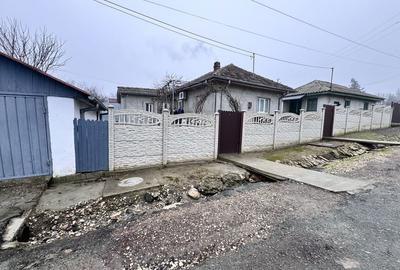 Casă cu 3 camere cu Teren 600 Mp în Central - 2