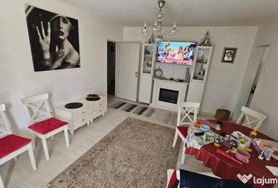 Apartament cu 3 camere semidecomandat în Central - 5