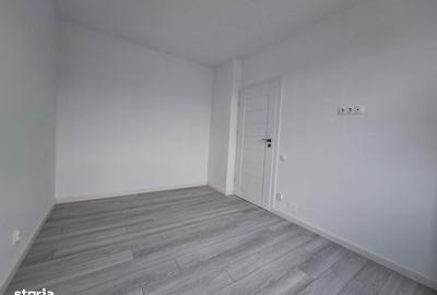 Apartament cu 3 camere semidecomandat în Central - 5