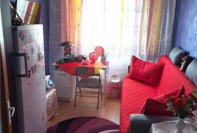 Apartament cu 4 camere decomandat în Viziru 3 - 4