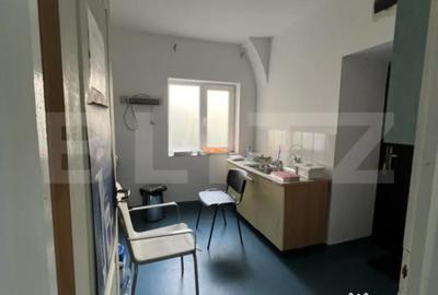 Casă cu 4 camere cu Teren 135 Mp în Central - 7