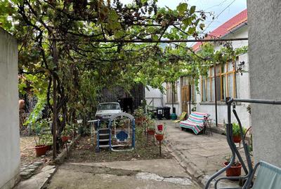 Casă cu 5 camere în Aluniș - 6