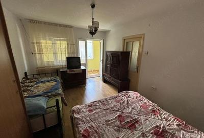 Casă cu Teren 1000 Mp în Central - 2