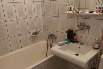 Apartament cu 4 camere decomandat în Dacia - 9