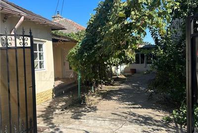 Teren intravilan constructii 743 mp zona Dacia Constanta - 1