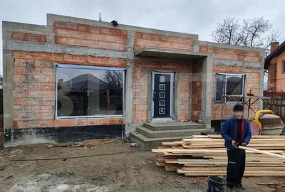 Casa 4 camere, strada principala Dancu - 2