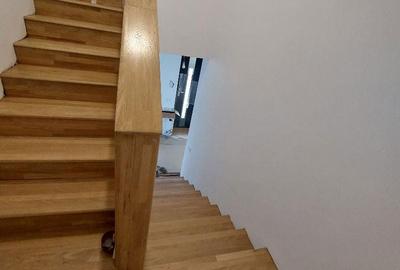 Casă cu 4 camere cu Teren 207 Mp în Central - 9