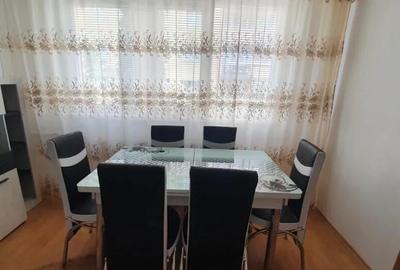 Apartament cu 2 camere Parter - Zona George Enescu