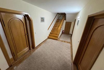 Casă cu Teren 320 Mp în Valea Mare - 16