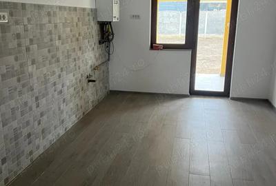 Vand jumatate duplex in Dumbravita,224.000 euro - 2