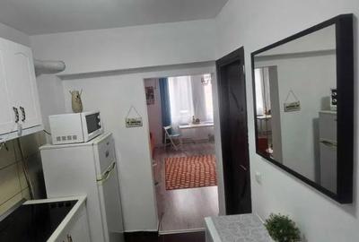 Garsonieră decomandată, mobilată în Universitate - 5