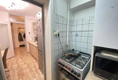 Apartament cu 3 camere decomandat, mobilat în Aradului - 9