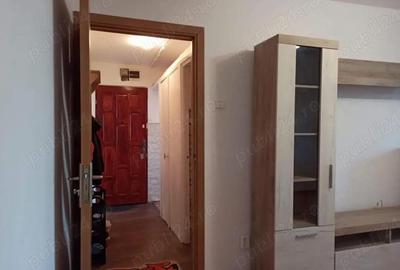 Apartament cu 2 camere semidecomandat în Tipografilor - 3