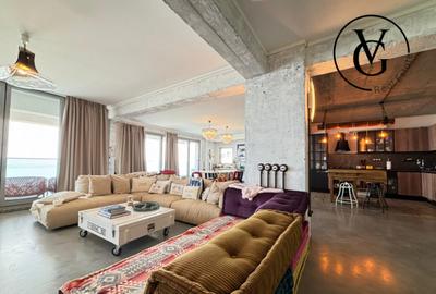 Apartament generos 3 camere- frontal mare - prima linie-parc - 2