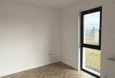 Apartament cu 2 camere semidecomandat în Bucium - 6
