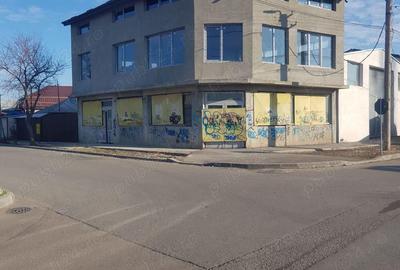 Spațiu comercial, de 95 mp, în Școlilor - 4