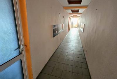 Bd Poitiers- chiar în stația de autobuz- Spațiu Comercial P+2 – 577 Mp - 7