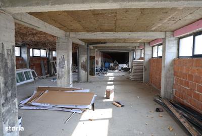 Spațiu comercial, de 317 mp, în Ipotești - 2