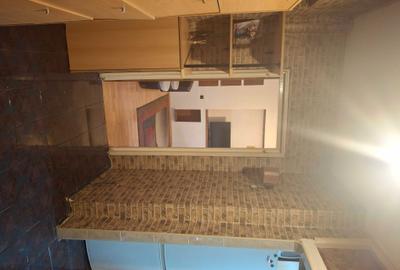 Apartament cu 3 camere decomandat în 13 Septembrie - 3