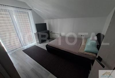 Casă în Periferie - 1