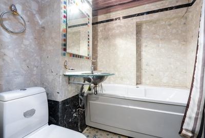 I De vanzare I 3 camere I Decebal stradal I et. 1, ideal investitie I I De vanzare I 3 camere I Decebal stradal I et. 1, ideal investitie I - 14