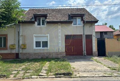 Casa individuala cu 4 camere, garaj si anexe | Girocului | COM 0% - 3