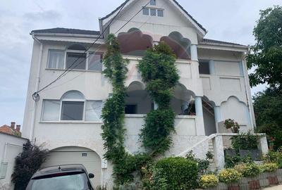 Apartament cu 3 camere de inchiriat - Zona Dealuri Oradea