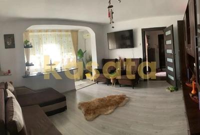 Apartament cu 3 camere semidecomandat, mobilat în Colentina - 1