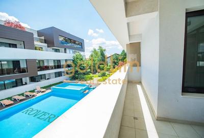 Apartament cu 3 camere decomandat, mobilat în Iancu Nicolae