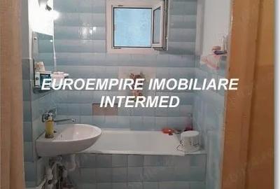 Apartament cu 2 camere semidecomandat în Poarta 6