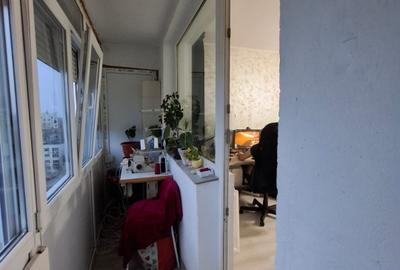 Apartament cu 3 camere decomandat în Giurgiului - 15