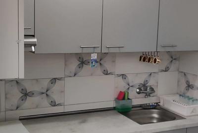 Inchiriez Ap o camera zona Dacia - 3