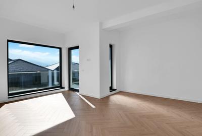 Casă individuală cu 4 camere cu Canalizare în Cristian - 11