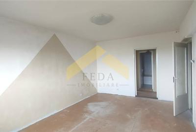 Apartament de vanzare zona 300 - 3