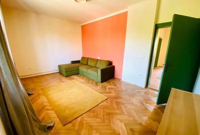 Apartament cu 2 camere decomandat în Complex Studențesc - 1