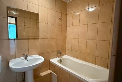 Garsonieră decomandată în Unirii - 2