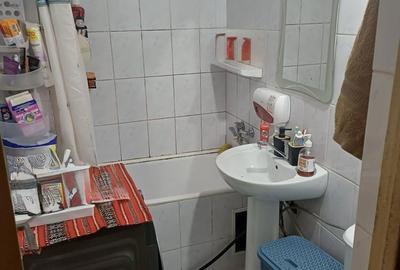 Apartament cu 3 camere decomandat în Central - 2
