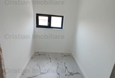 Vila NOUA P 1 Varsatura 200mp construiti , teren=400mp - 11