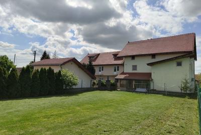 Casă cu 4 camere în Central