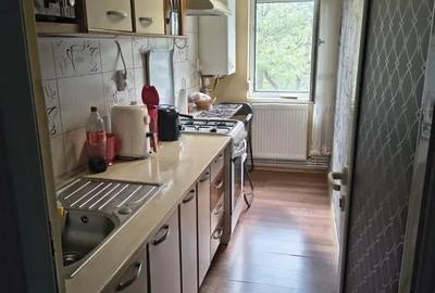 Garsonieră decomandată, mobilată în Viziru 1 - 6