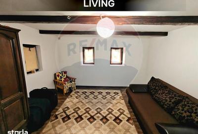 Casă cu 4 camere cu Teren 345 Mp în Bârsana - 6