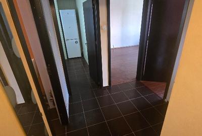 Apartament cu 2 camere decomandat în Giurgiului - 12